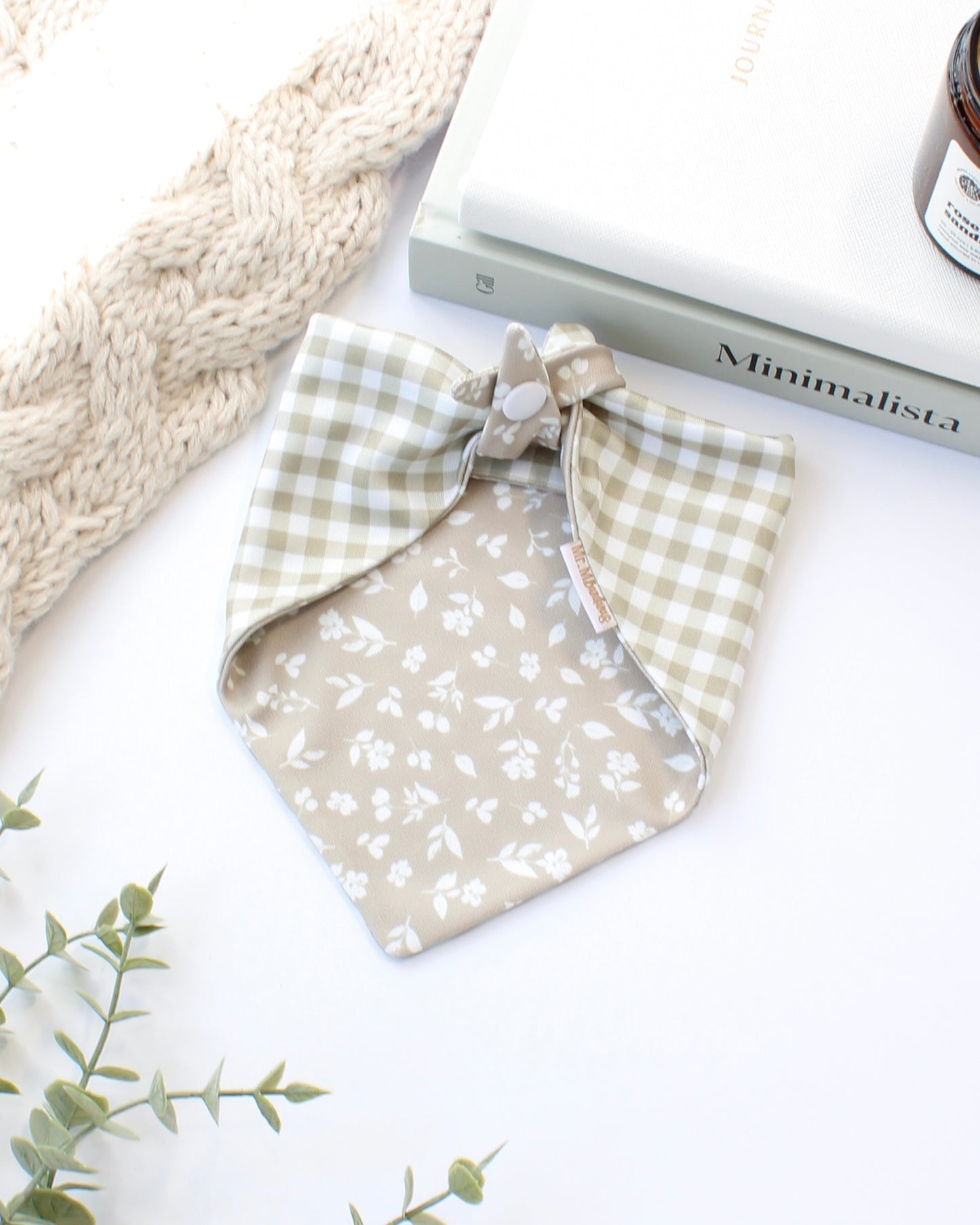 Beige Botanicals